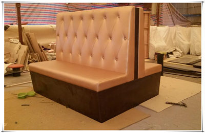 餐厅沙发的软垫制作材料_广州云欣家具有限公司